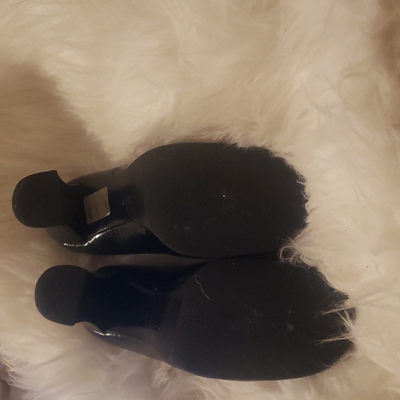 Armani heels - Picture 5 of 5